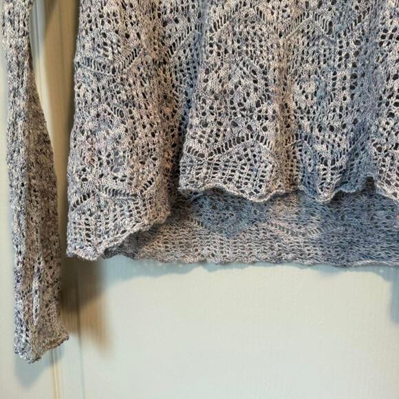 Grey purple and white knitted - Picture 5 of 5